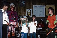 37 22298 1980s l042