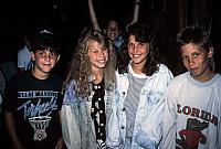 41 22298 1980s l042